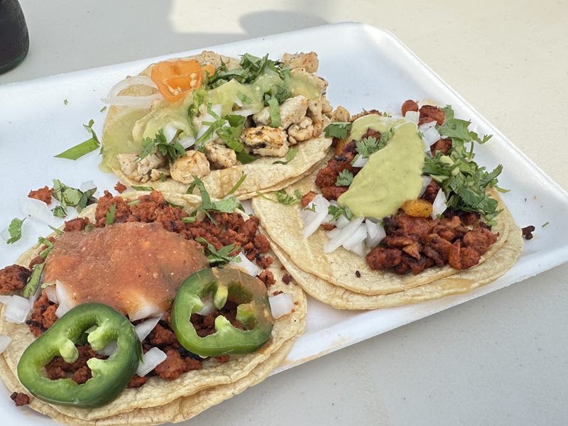 Two Wheel Tacos food